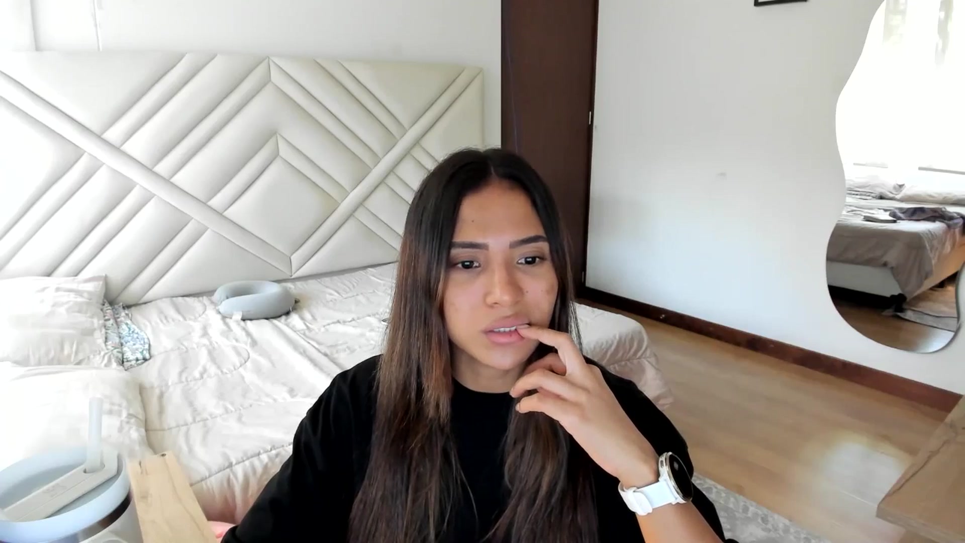 Gallery image thumbnail from Missabyy's myfreecams stream on, 08/13/2025, 18:02 image 12 of 20