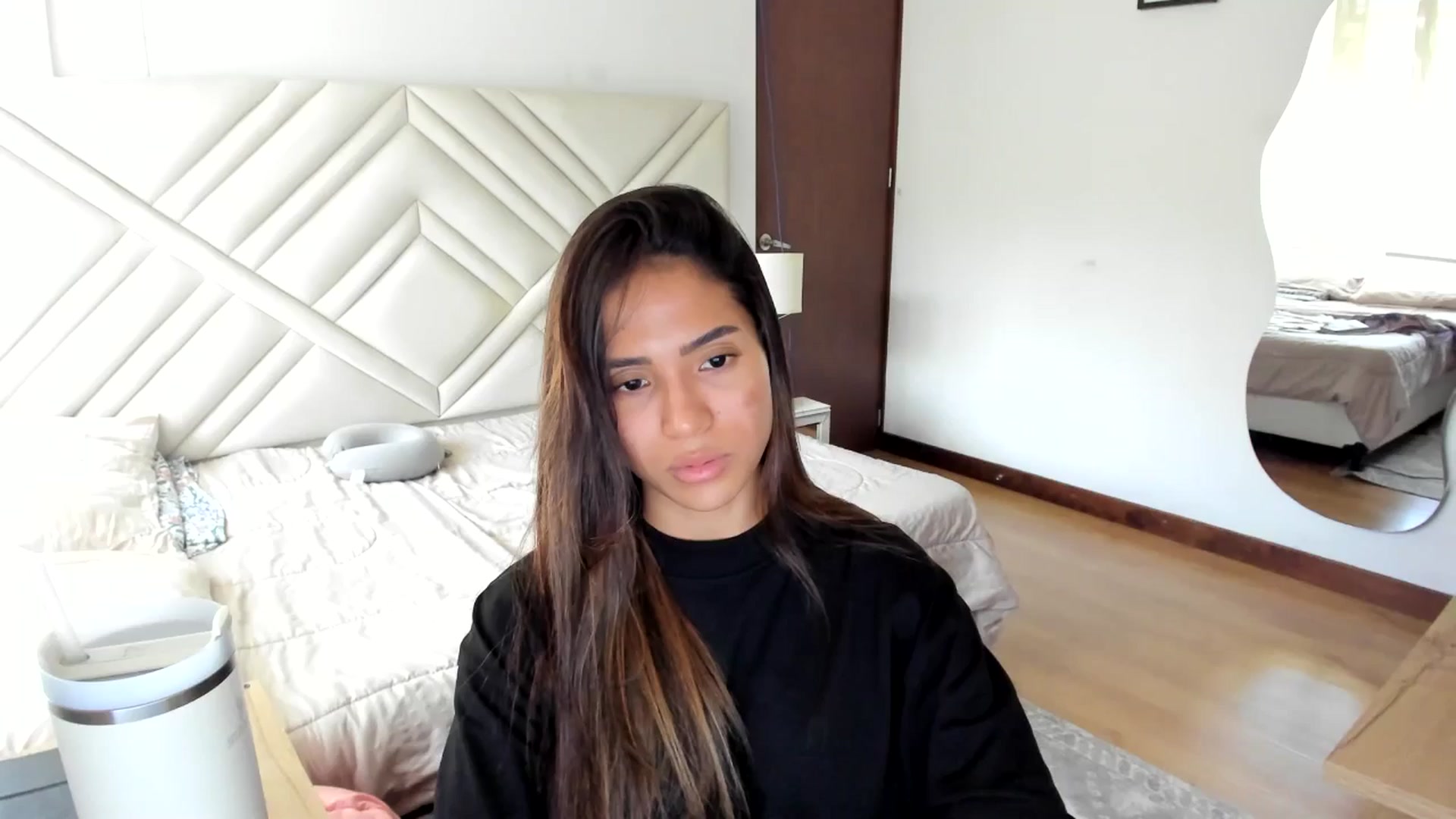 Gallery image thumbnail from Missabyy's myfreecams stream on, 08/13/2025, 19:25 image 9 of 20