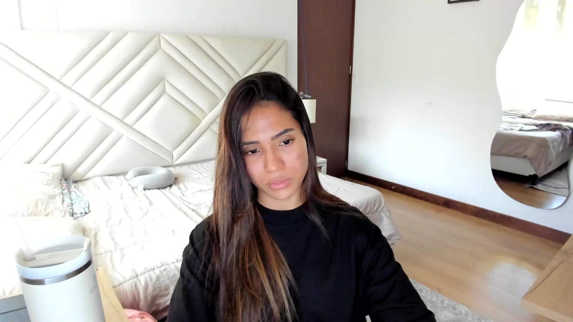 Gallery image thumbnail from Missabyy's myfreecams stream on, 08/13/2025, 19:25 image 7 of 20