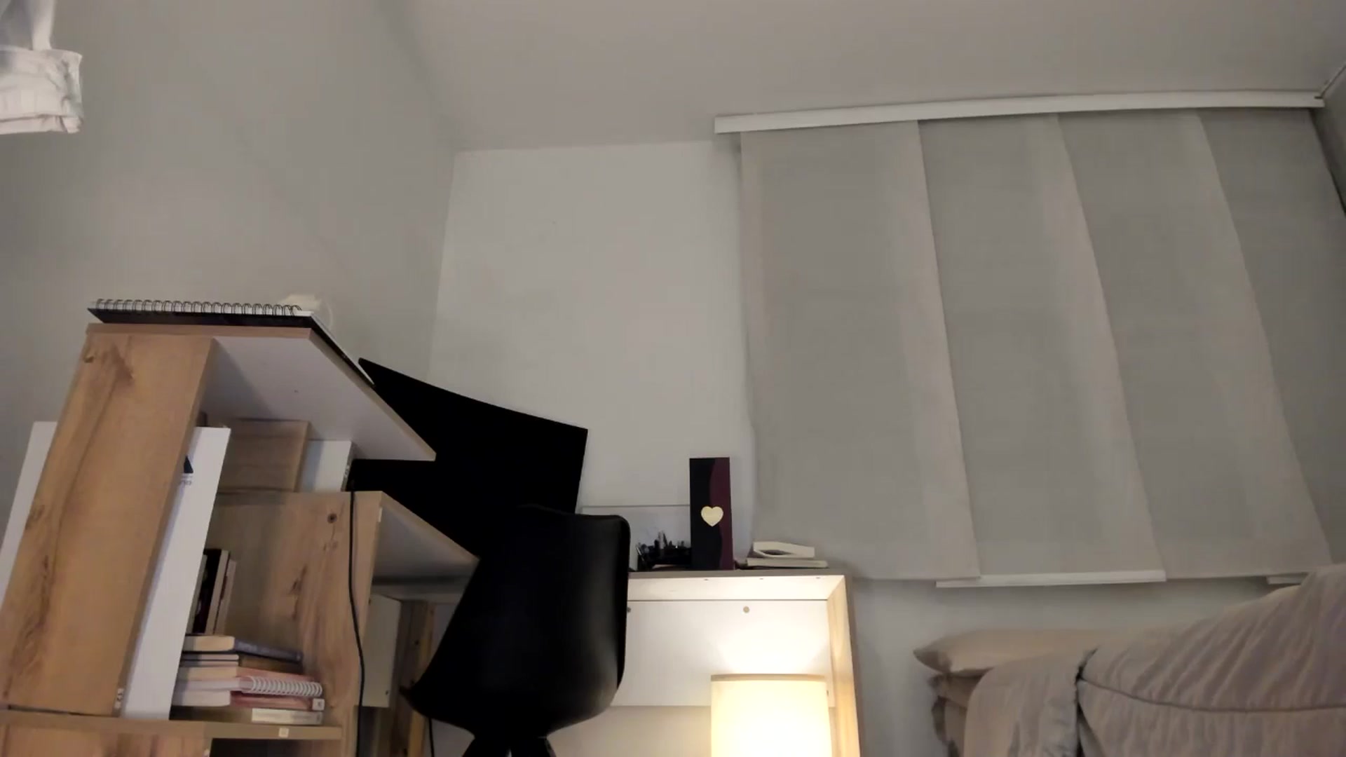 Gallery image thumbnail from Missabyy's myfreecams stream on, 08/16/2025, 01:31 image 18 of 20