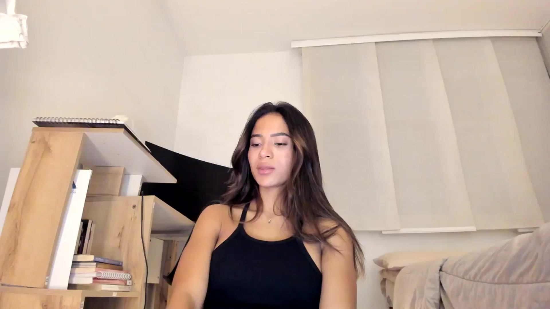 Gallery image thumbnail from Missabyy's myfreecams stream on, 08/16/2025, 01:31 image 14 of 20