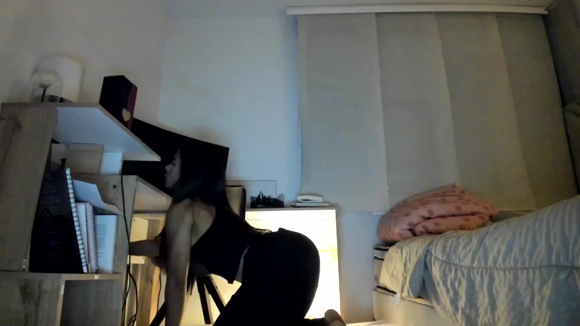 Gallery image thumbnail from Missabyy's myfreecams stream on, 08/16/2025, 01:31 image 1 of 20