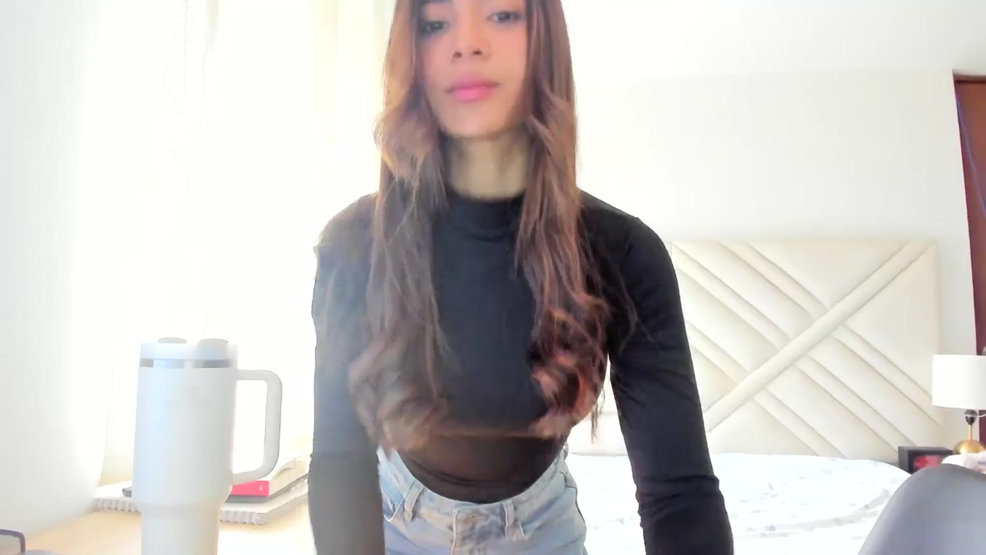 Gallery image thumbnail from Missabyy's myfreecams stream on, 08/18/2025, 15:07 image 14 of 20