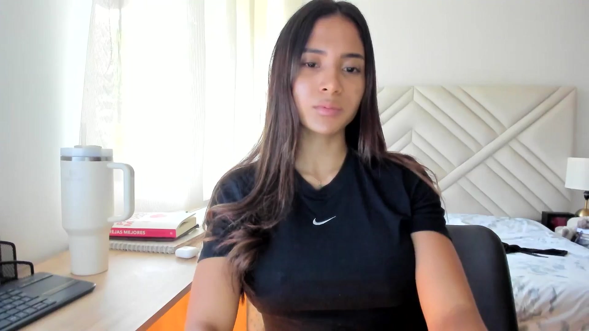 Gallery image thumbnail from Missabyy's myfreecams stream on, 08/18/2025, 21:40 image 2 of 20