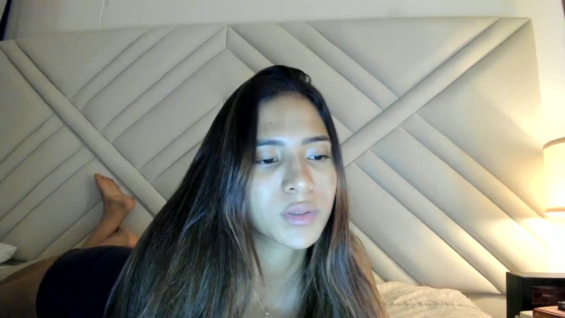 Gallery image thumbnail from Missabyy's myfreecams stream on, 08/26/2025, 01:53 image 6 of 20