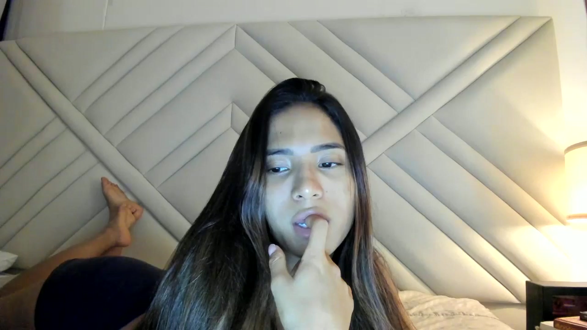 Gallery image thumbnail from Missabyy's myfreecams stream on, 08/26/2025, 01:53 image 5 of 20