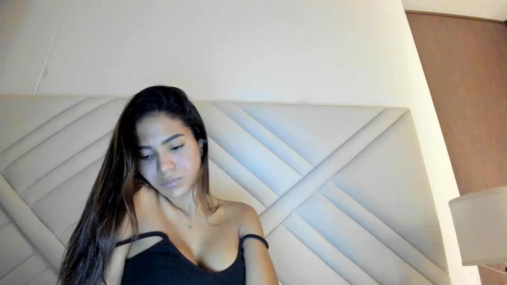 Gallery image thumbnail from Missabyy's myfreecams stream on, 08/28/2025, 01:37 image 18 of 20