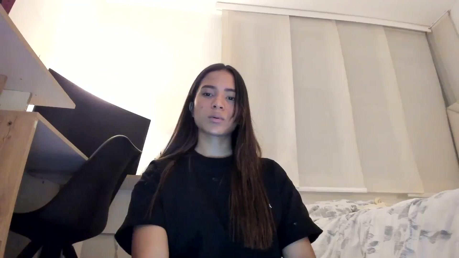 Gallery image thumbnail from Missabyy's myfreecams stream on, 09/01/2025, 01:18 image 19 of 20