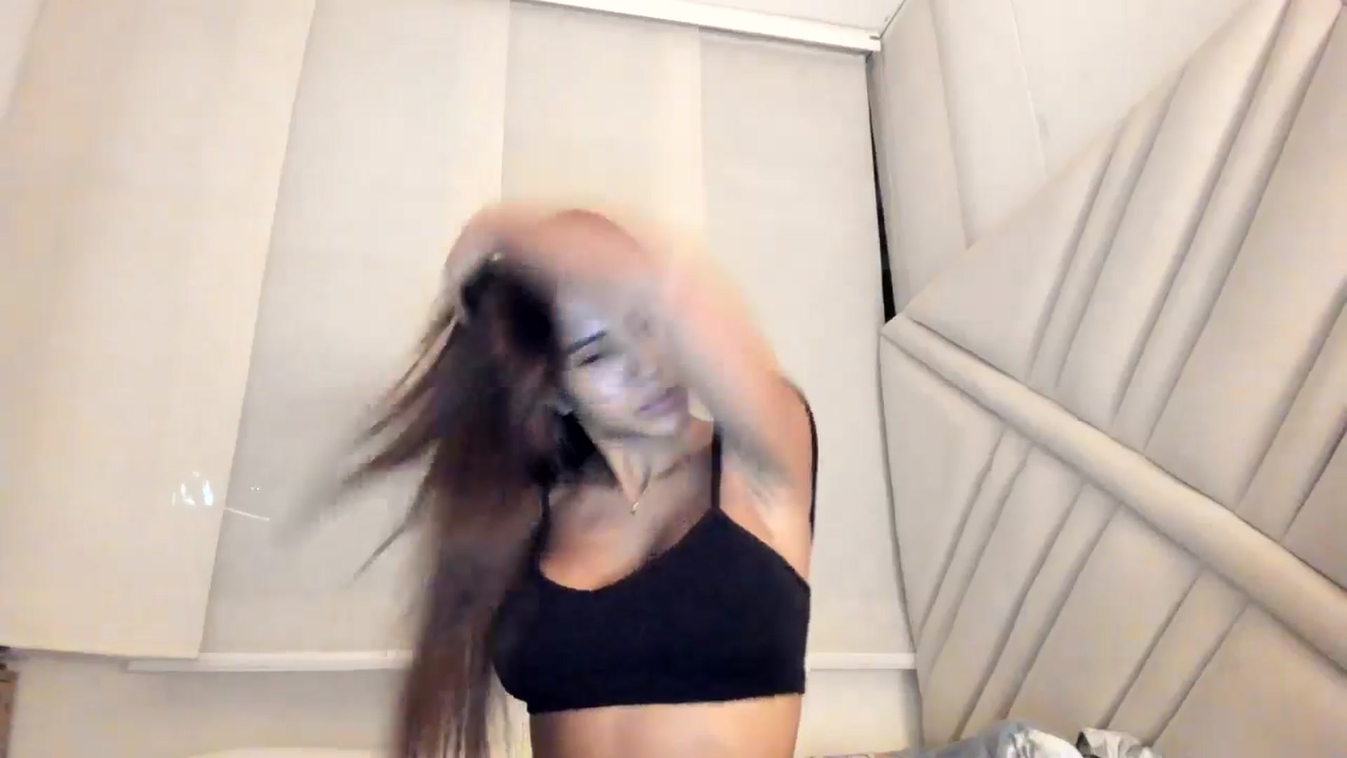Gallery image thumbnail from Missabyy's myfreecams stream on, 09/02/2025, 01:54 image 14 of 20