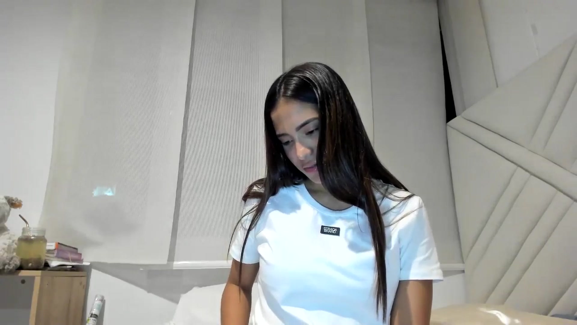 Gallery image thumbnail from Missabyy's myfreecams stream on, 09/04/2025, 01:18 image 6 of 20