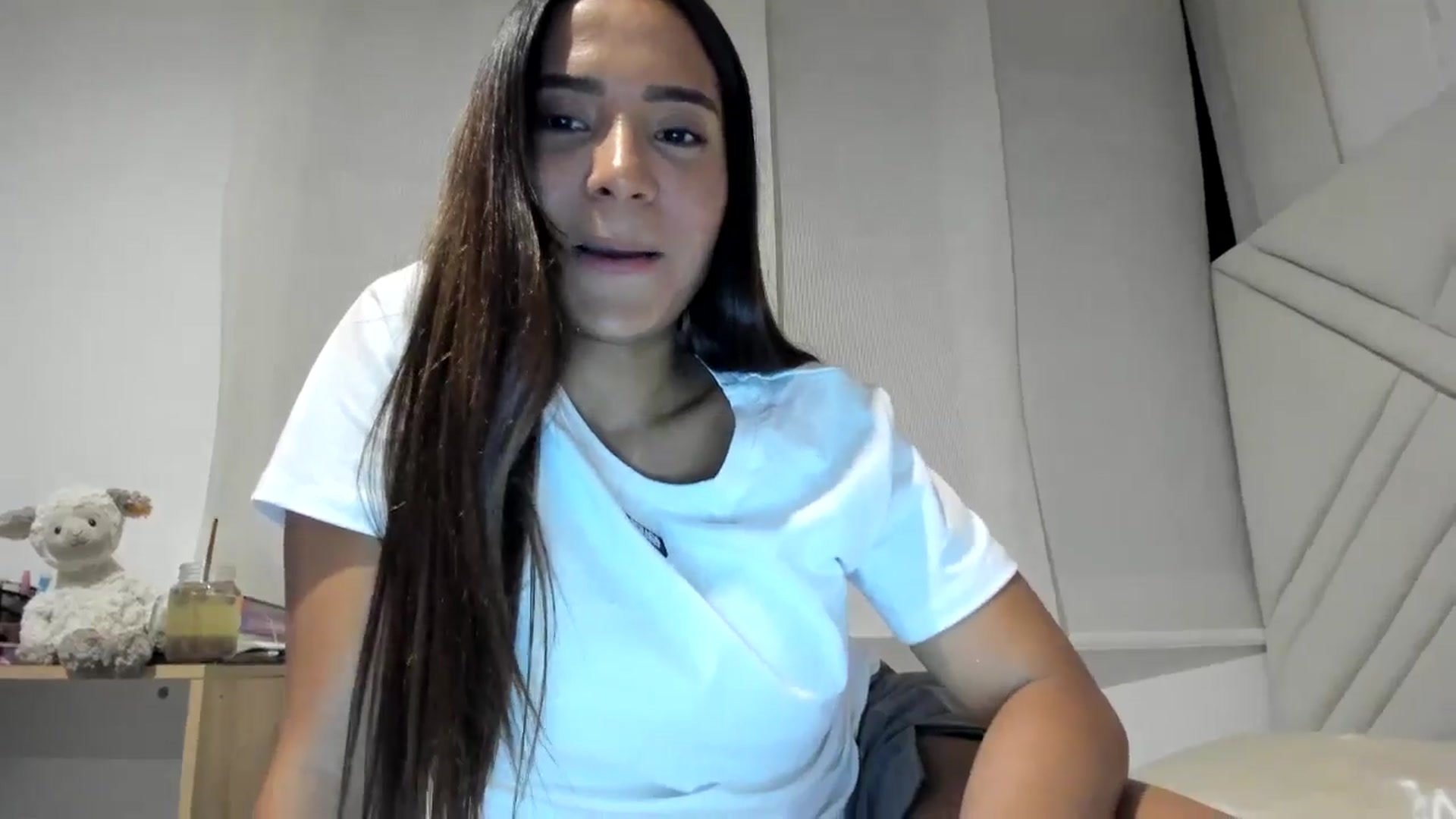 Gallery image thumbnail from Missabyy's myfreecams stream on, 09/04/2025, 01:18 image 12 of 20