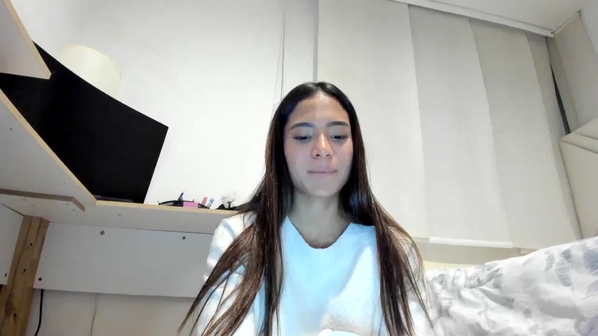 Gallery image thumbnail from Missabyy's myfreecams stream on, 09/08/2025, 24:00 image 17 of 20