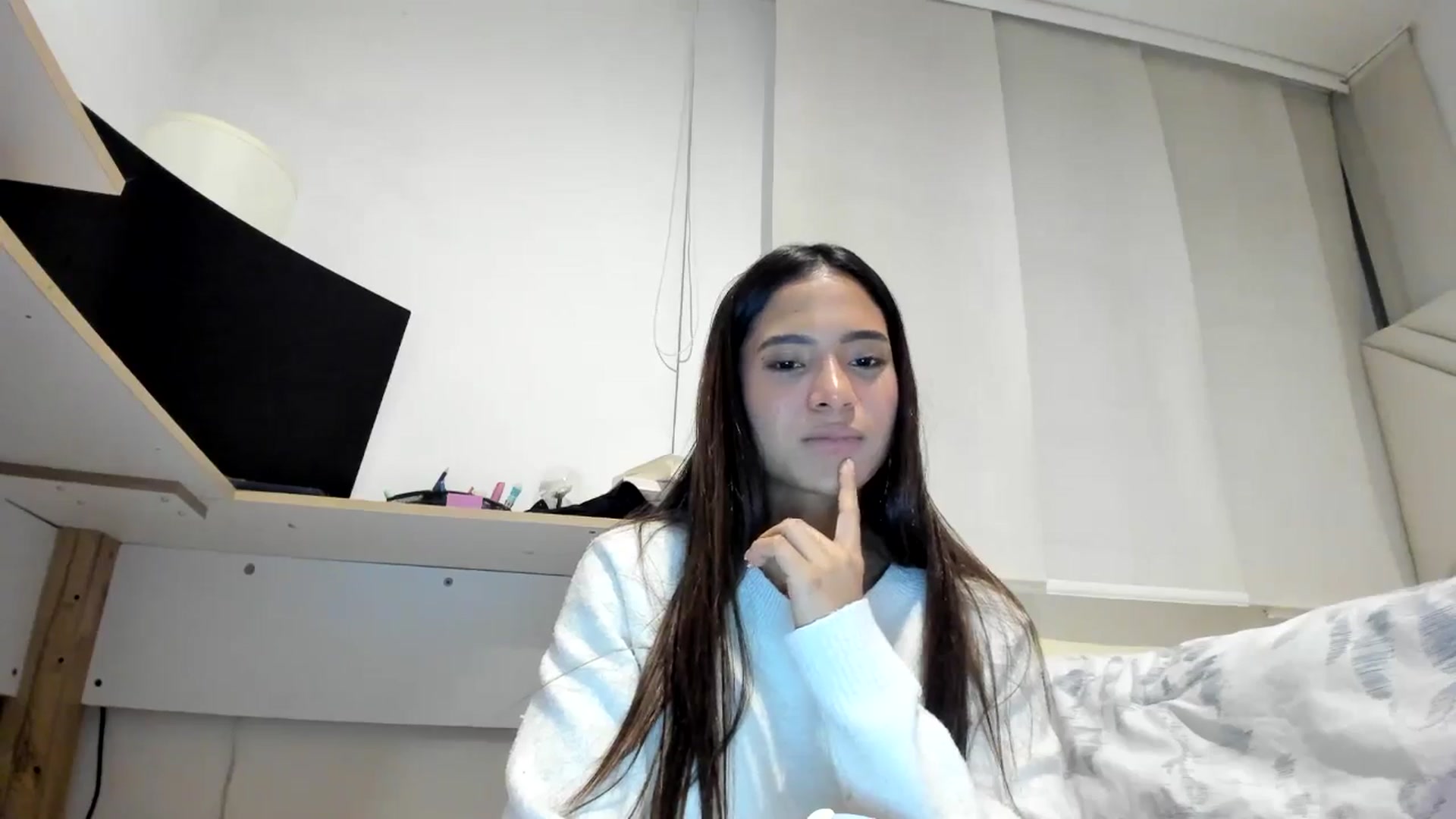 Gallery image thumbnail from Missabyy's myfreecams stream on, 09/08/2025, 24:00 image 18 of 20