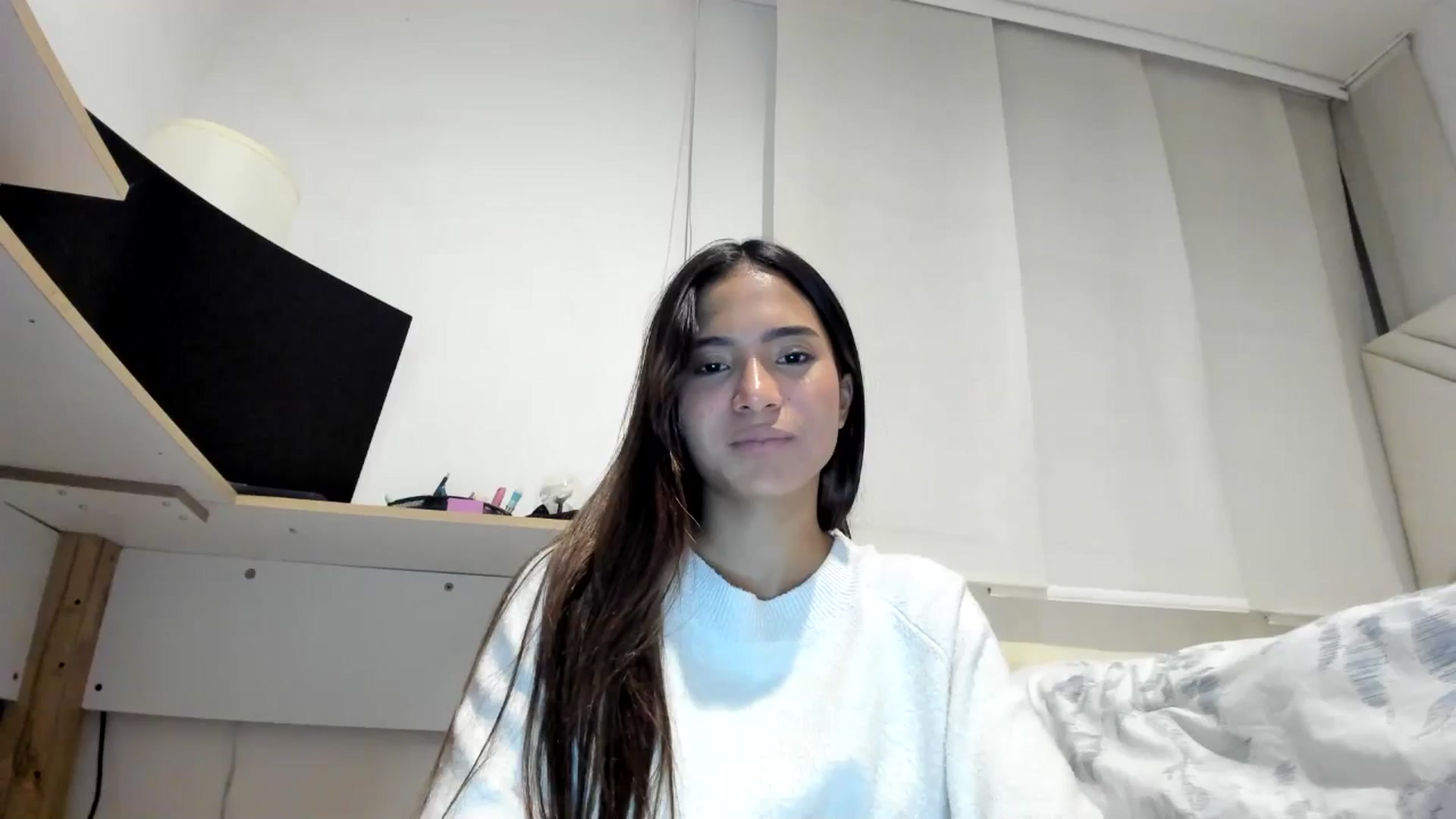 Gallery image thumbnail from Missabyy's myfreecams stream on, 09/08/2025, 24:27 image 10 of 20