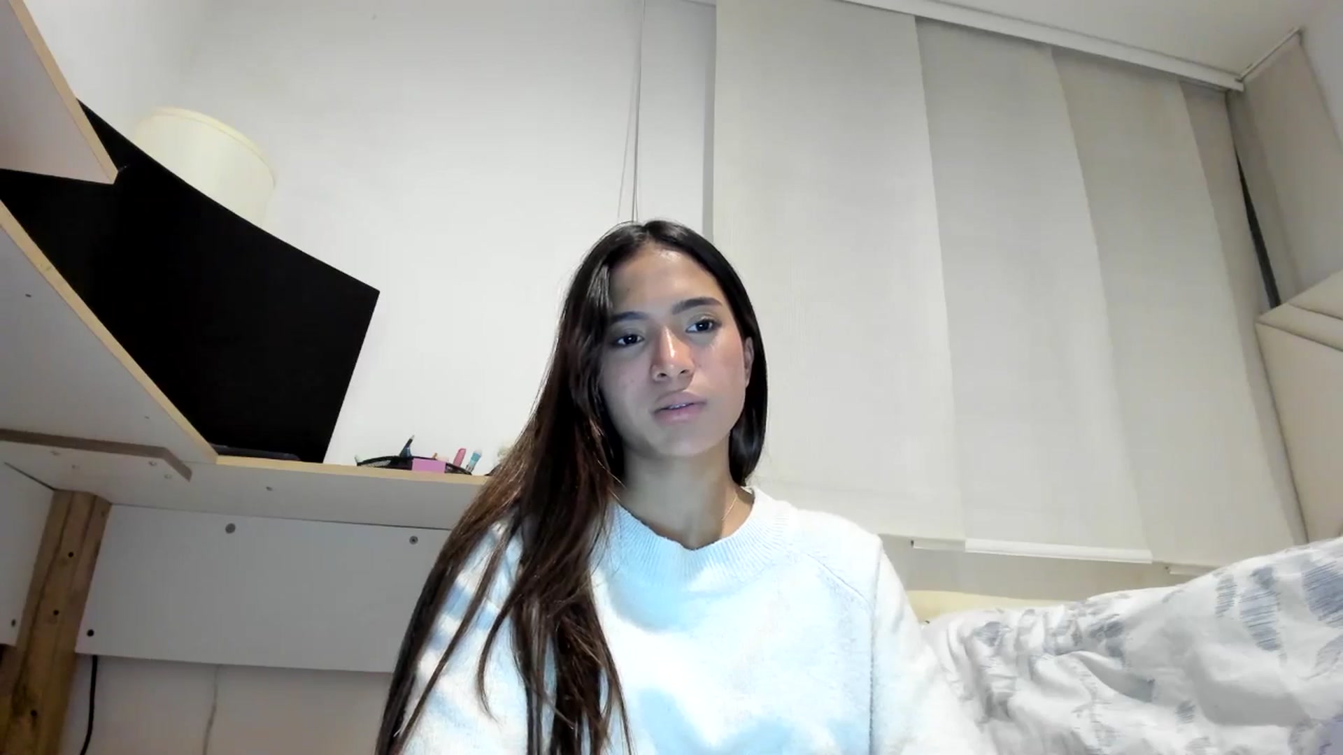Gallery image thumbnail from Missabyy's myfreecams stream on, 09/08/2025, 24:27 image 7 of 20