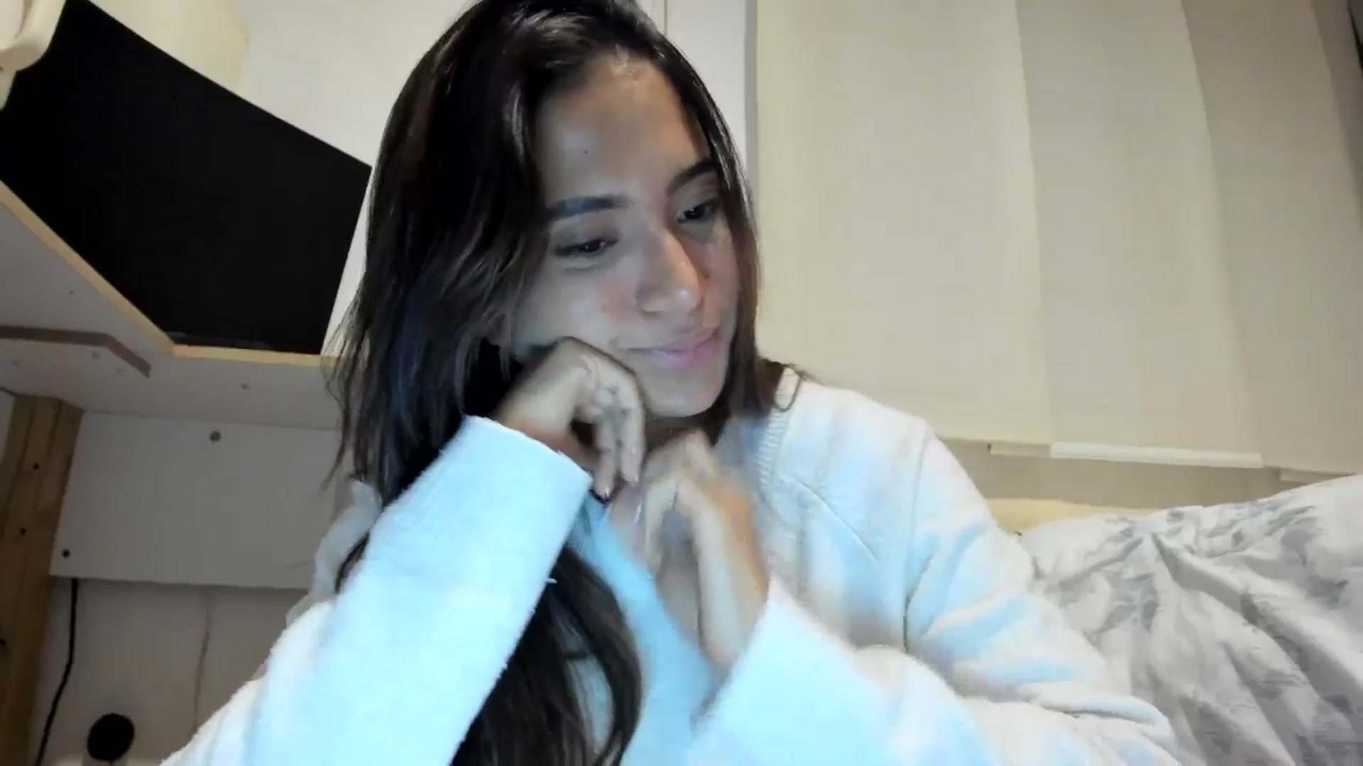 Gallery image thumbnail from Missabyy's myfreecams stream on, 09/08/2025, 01:44 image 15 of 20