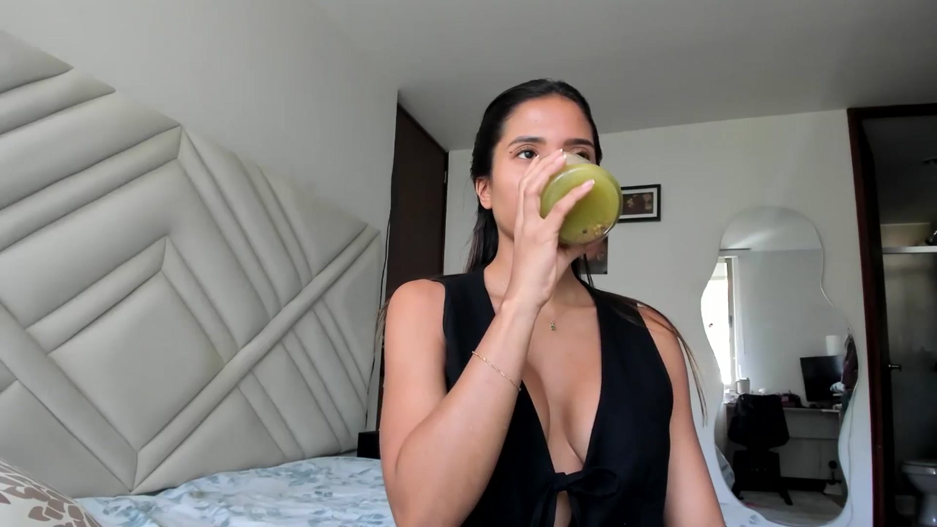 Gallery image thumbnail from Missabyy's myfreecams stream on, 09/08/2025, 21:44 image 2 of 20