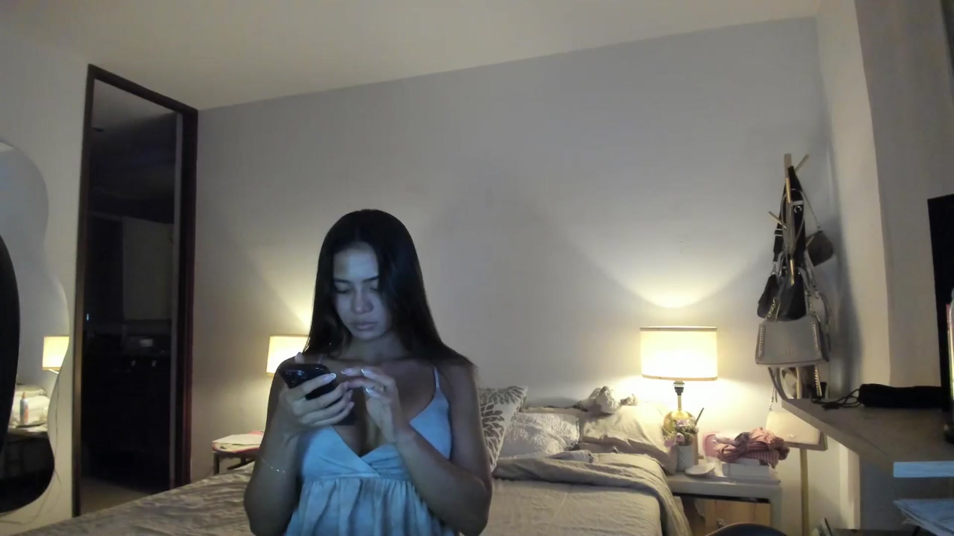 Gallery image thumbnail from Missabyy's myfreecams stream on, 10/11/2025, 01:54 image 16 of 20