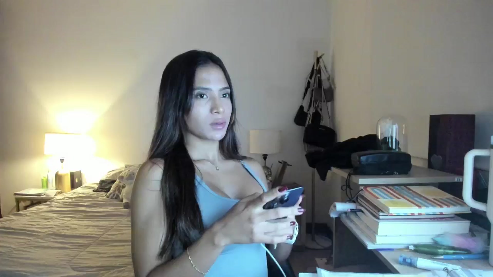 Gallery image thumbnail from Missabyy's myfreecams stream on, 10/15/2025, 01:54 image 1 of 20