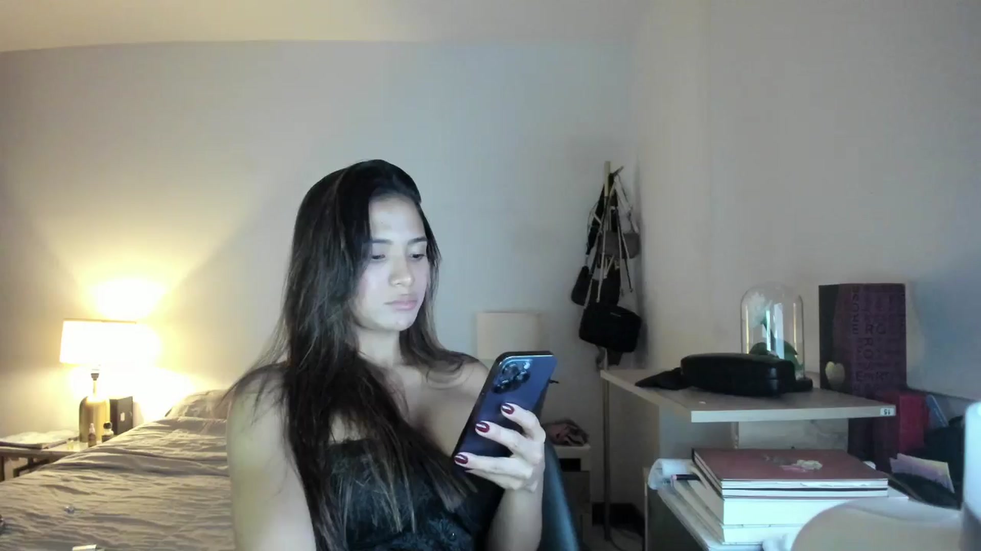 Gallery image thumbnail from Missabyy's myfreecams stream on, 10/16/2025, 01:19 image 9 of 20