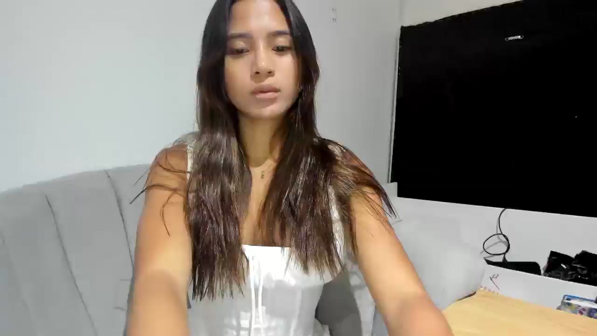 Gallery image thumbnail from Missabyy's myfreecams stream on, 10/19/2025, 24:00 image 17 of 20