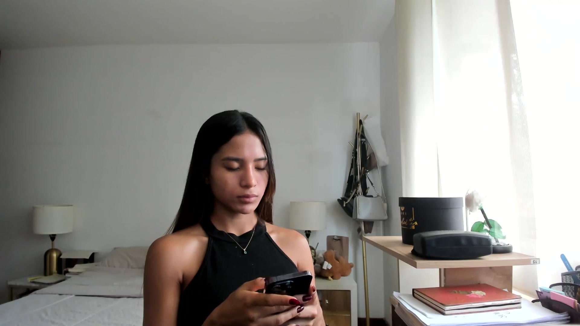Gallery image thumbnail from Missabyy's myfreecams stream on, 10/21/2025, 13:50 image 15 of 20