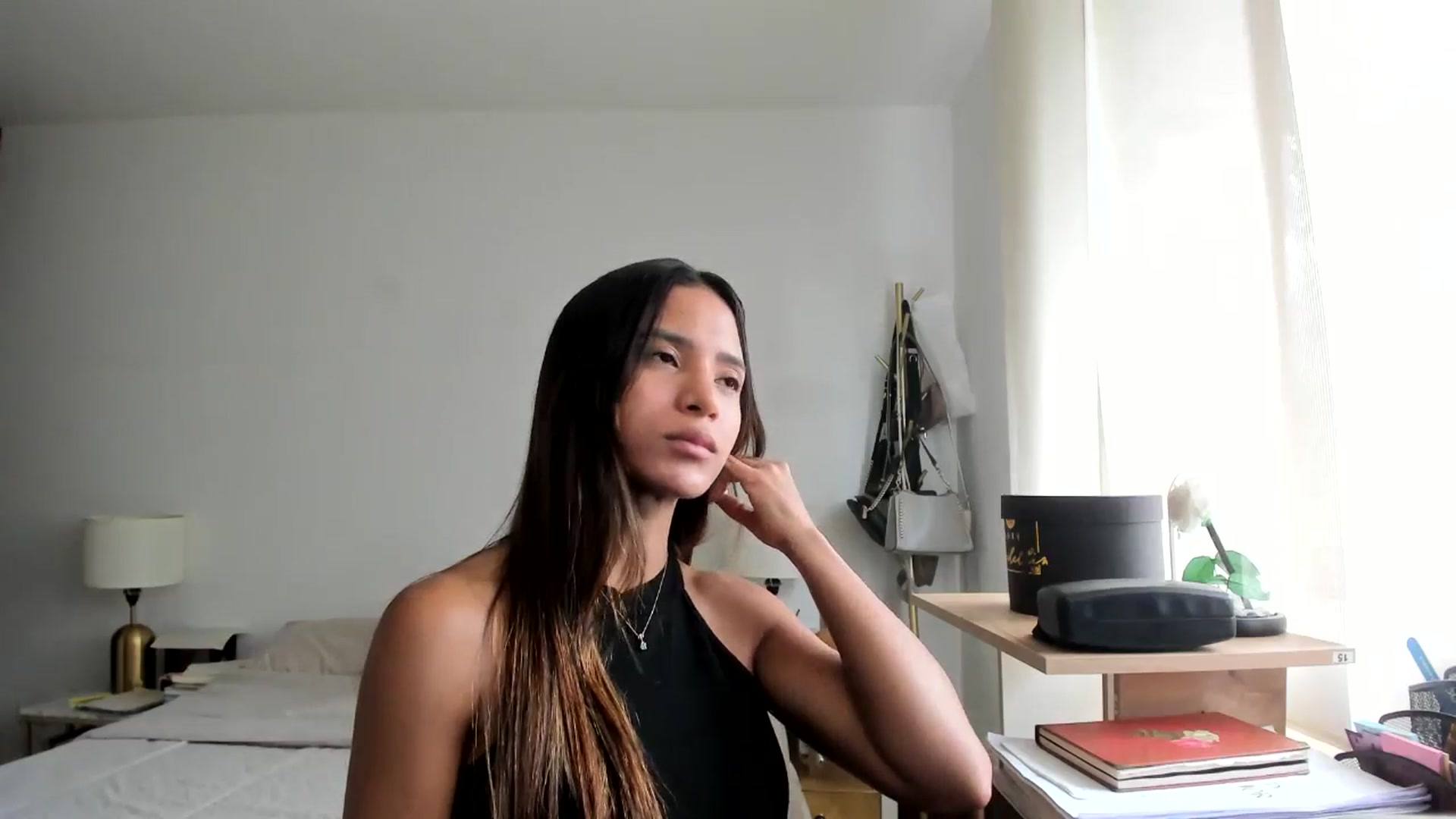 Gallery image thumbnail from Missabyy's myfreecams stream on, 10/21/2025, 13:50 image 12 of 20