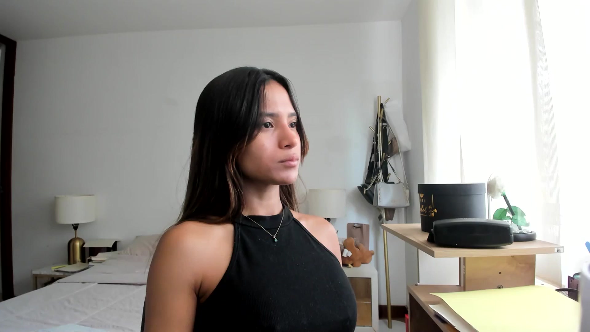 Gallery image thumbnail from Missabyy's myfreecams stream on, 10/21/2025, 15:29 image 1 of 20
