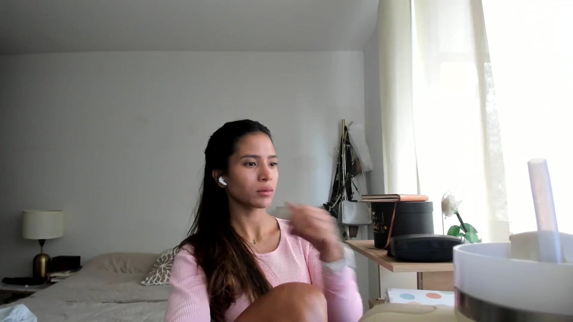 Gallery image thumbnail from Missabyy's myfreecams stream on, 10/22/2025, 16:52 image 17 of 20