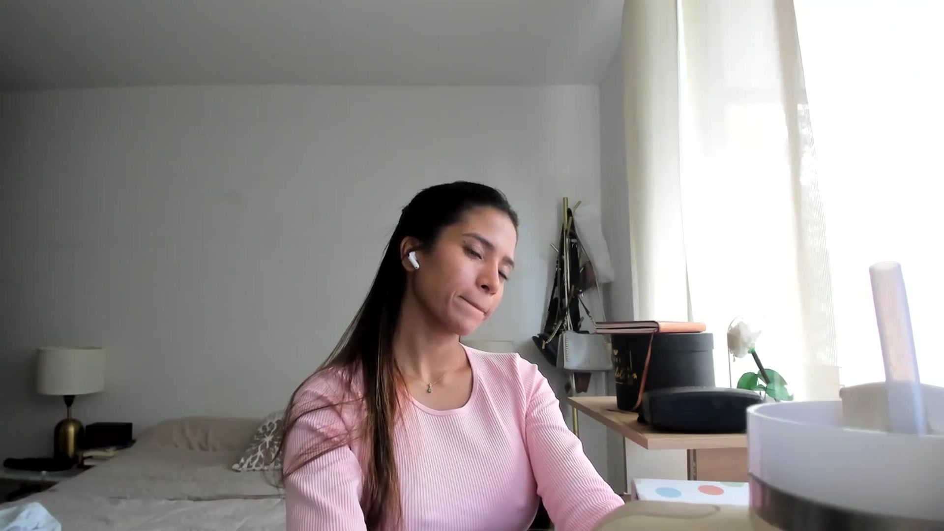 Gallery image thumbnail from Missabyy's myfreecams stream on, 10/22/2025, 16:52 image 14 of 20