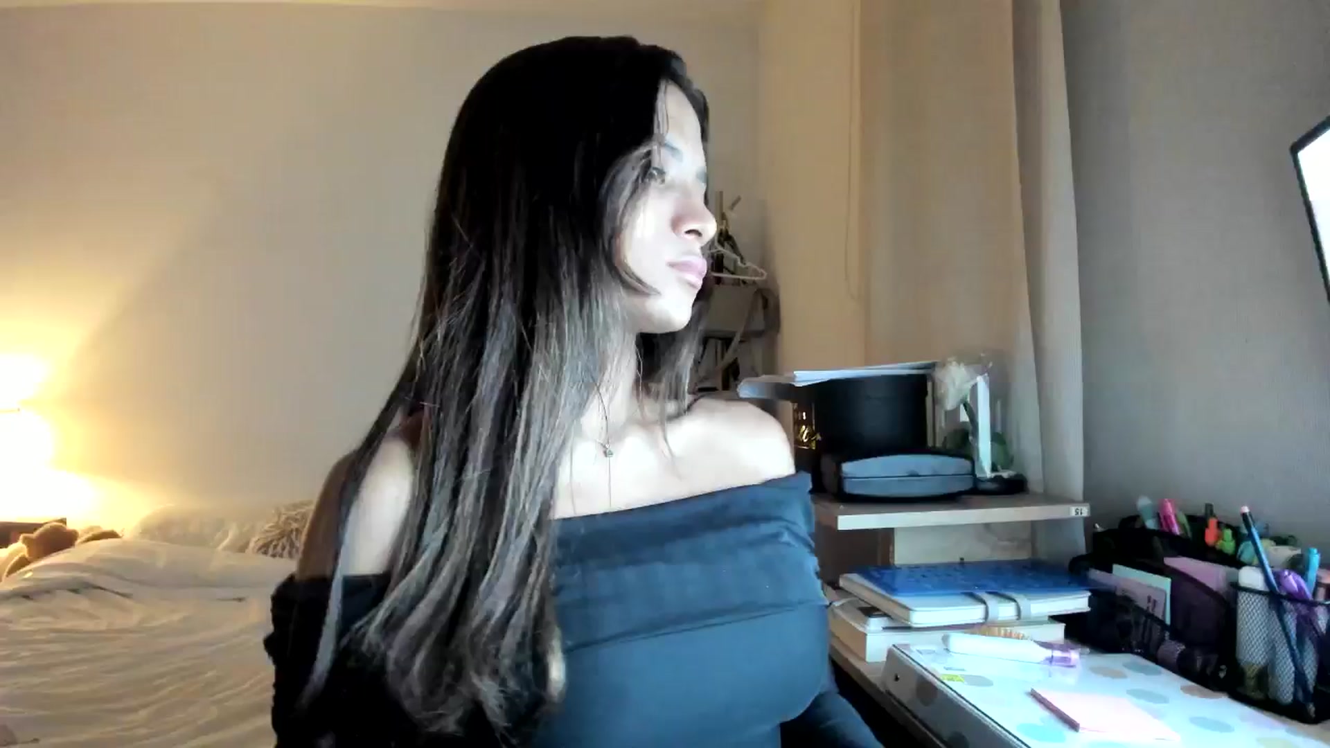 Gallery image thumbnail from Missabyy's myfreecams stream on, 10/27/2025, 03:28 image 4 of 20