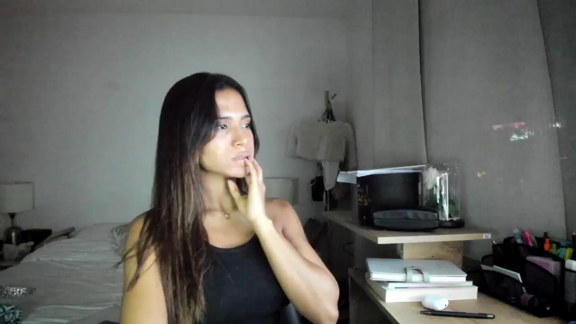 Gallery image thumbnail from Missabyy's myfreecams stream on, 10/27/2025, 23:47 image 10 of 20