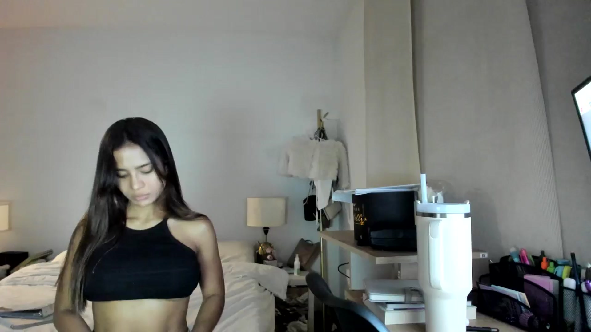 Gallery image thumbnail from Missabyy's myfreecams stream on, 10/28/2025, 24:52 image 7 of 20