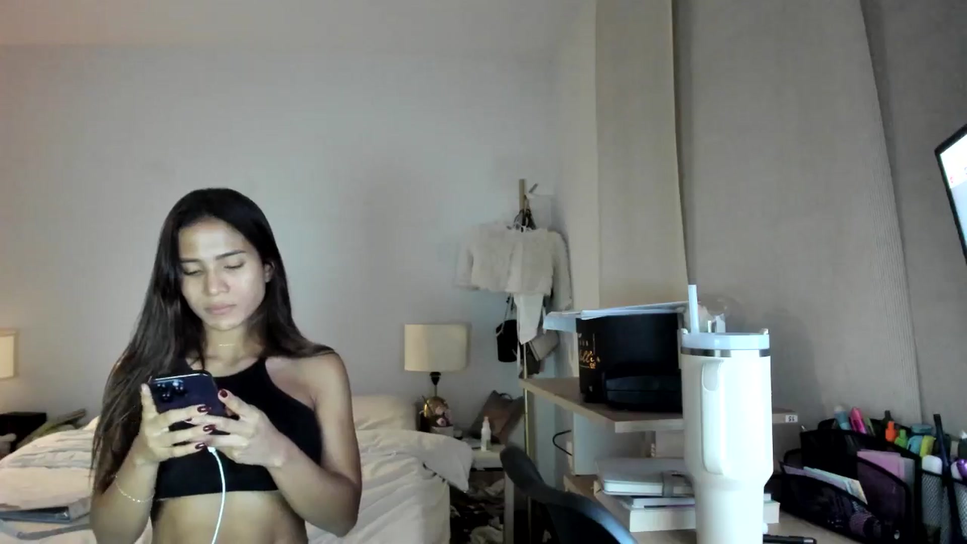 Gallery image thumbnail from Missabyy's myfreecams stream on, 10/28/2025, 24:52 image 6 of 20