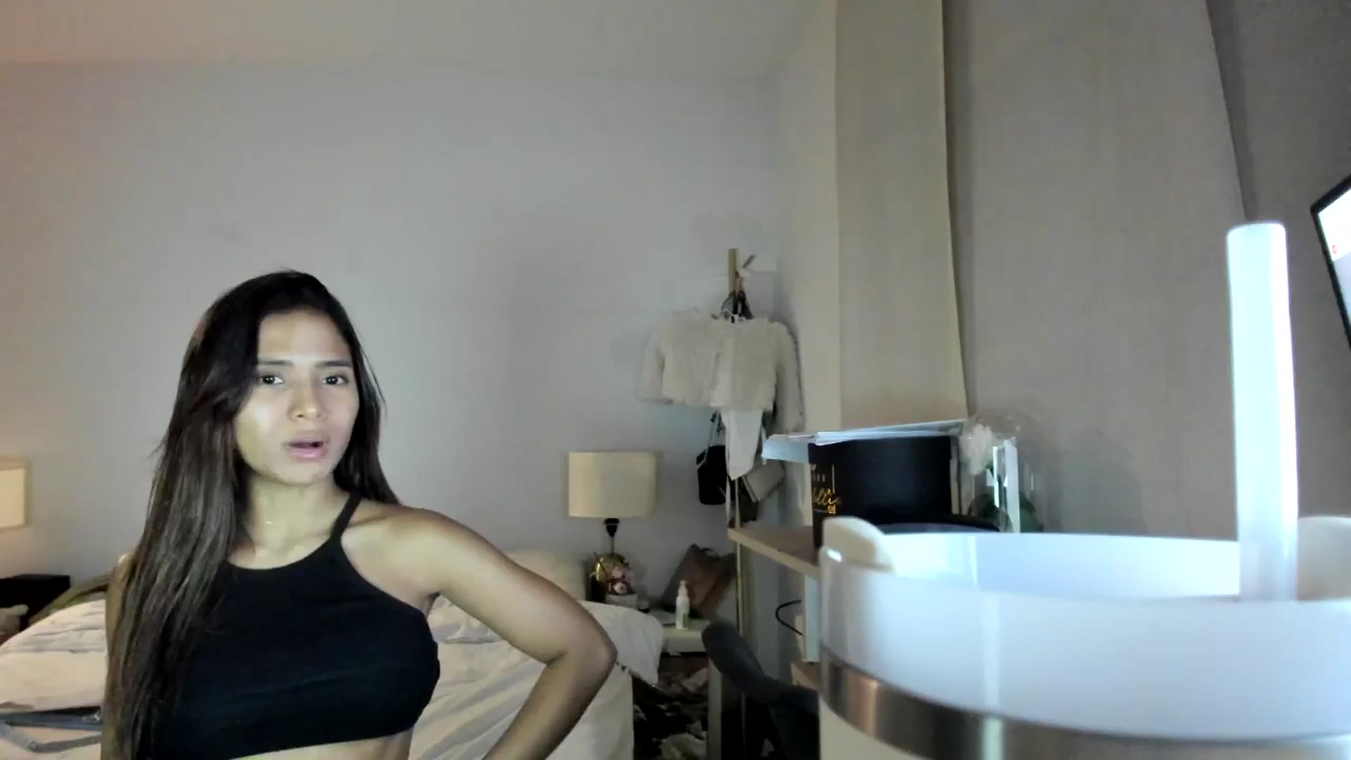 Gallery image thumbnail from Missabyy's myfreecams stream on, 10/28/2025, 24:52 image 12 of 20