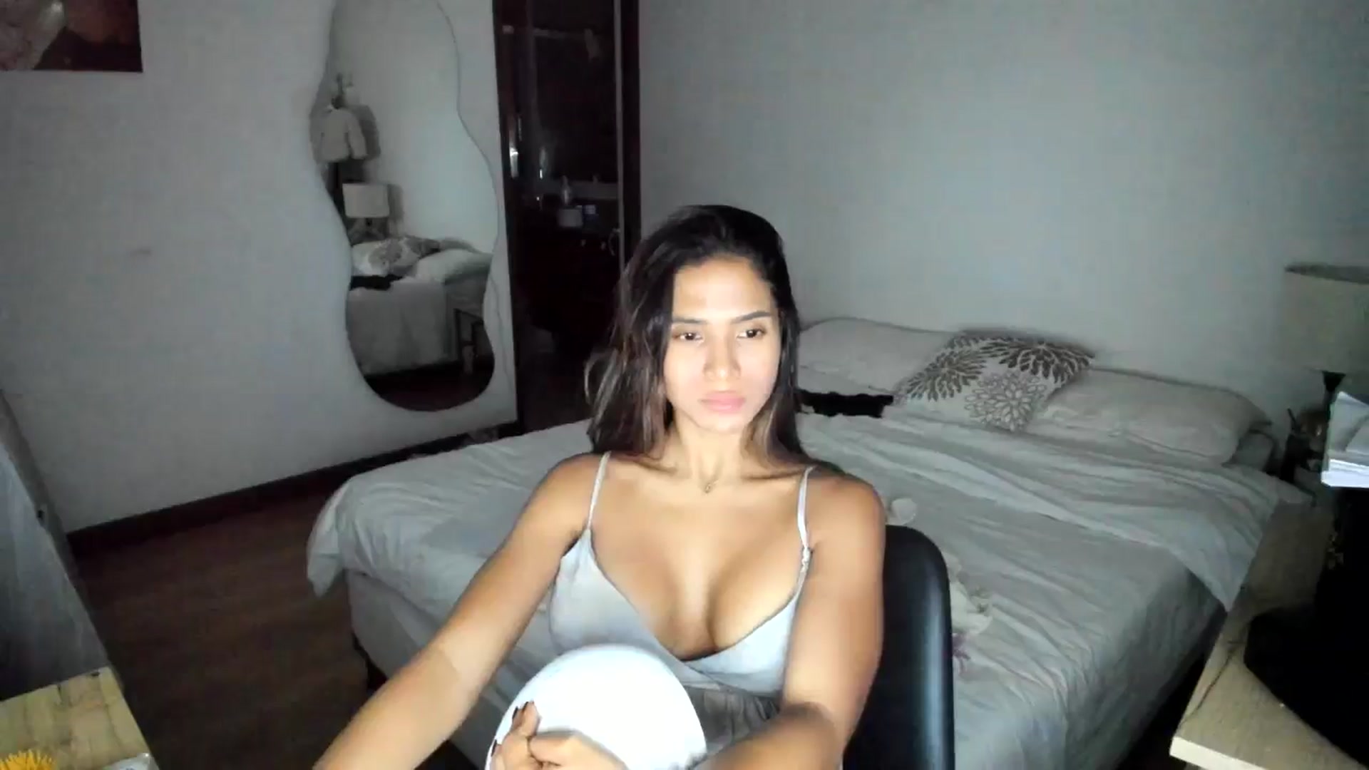 Gallery image thumbnail from Missabyy's myfreecams stream on, 10/28/2025, 23:25 image 11 of 20