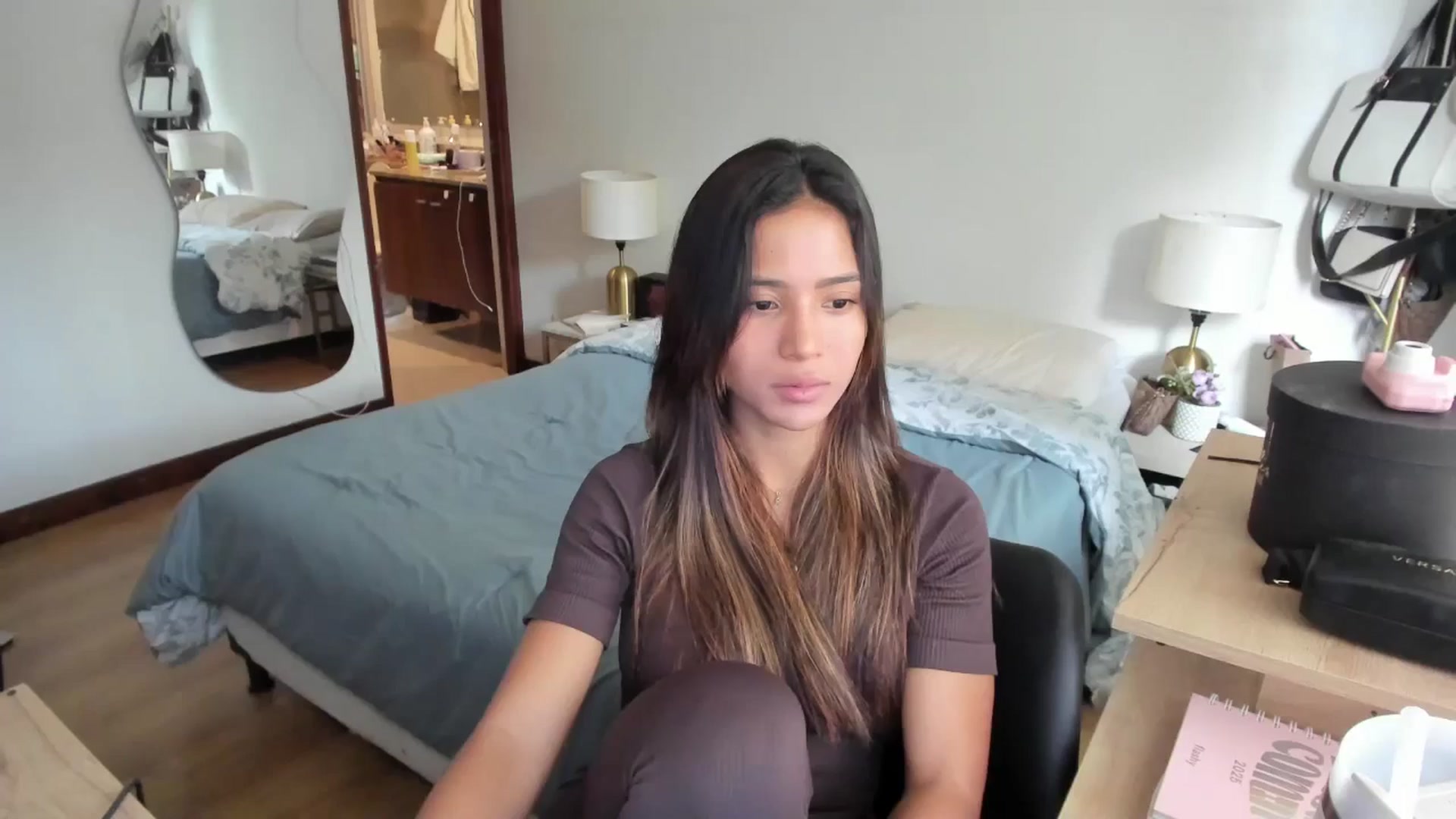Gallery image thumbnail from Missabyy's myfreecams stream on, 11/05/2025, 17:08 image 18 of 20