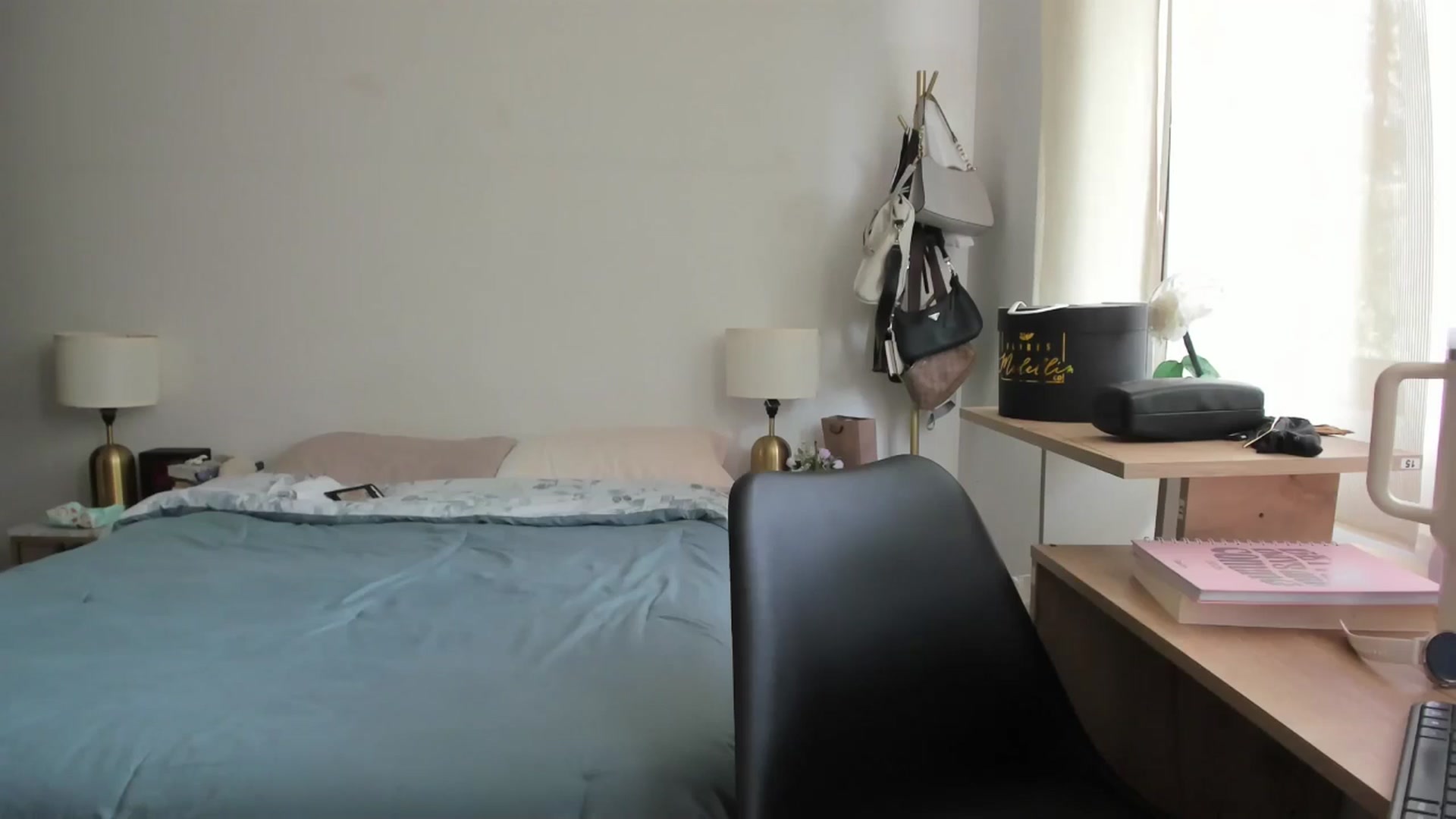 Gallery image thumbnail from Missabyy's myfreecams stream on, 11/07/2025, 15:59 image 13 of 20