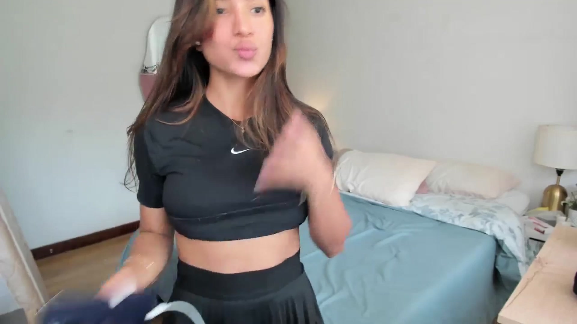 Gallery image thumbnail from Missabyy's myfreecams stream on, 11/11/2025, 16:45 image 16 of 20