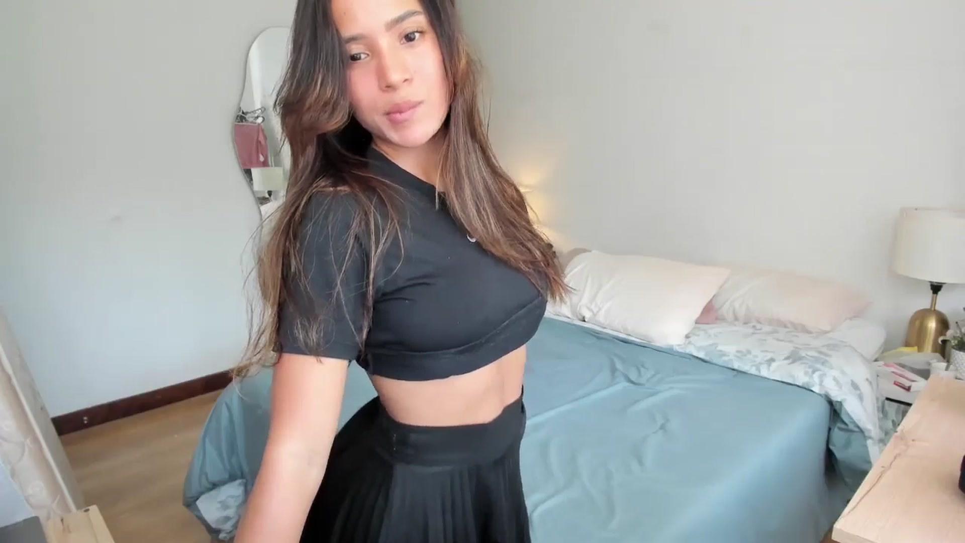 Gallery image thumbnail from Missabyy's myfreecams stream on, 11/11/2025, 16:45 image 17 of 20