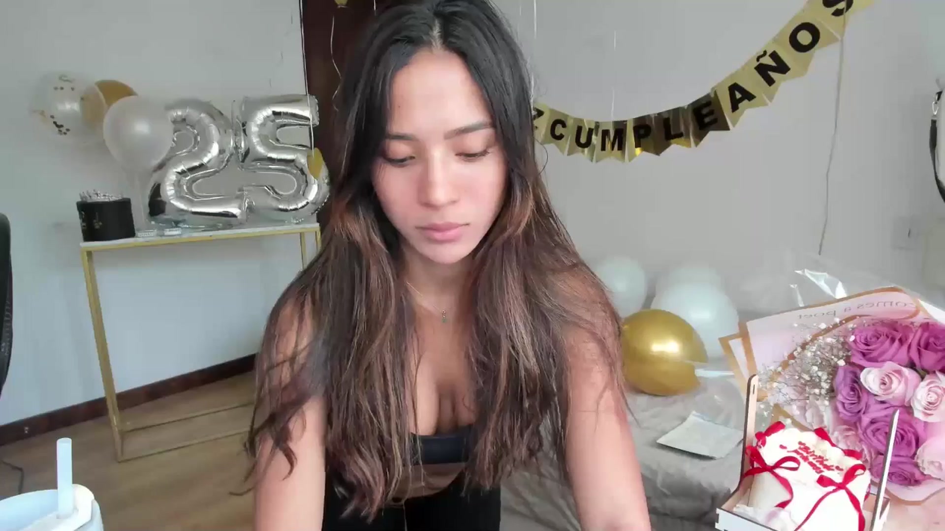 Gallery image thumbnail from Missabyy's myfreecams stream on, 11/14/2025, 17:23 image 4 of 20