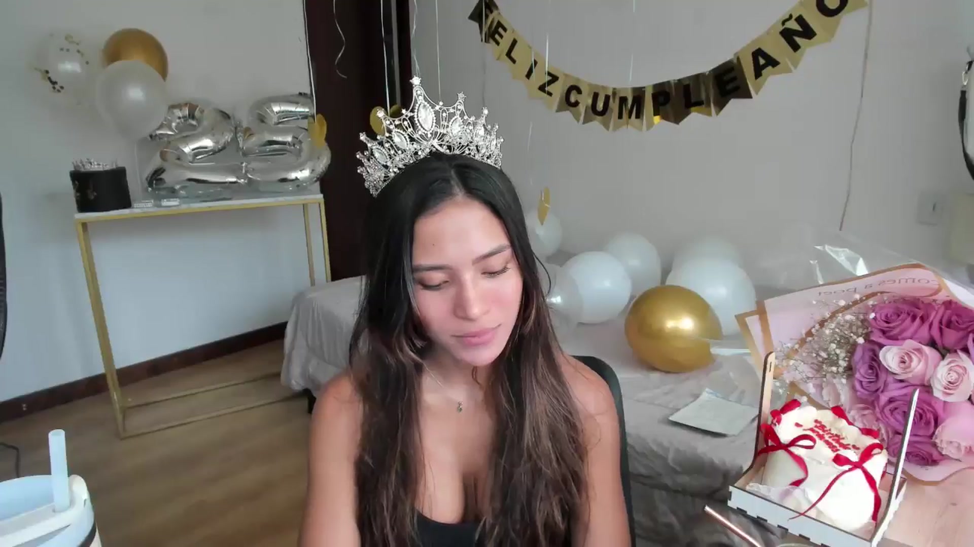 Gallery image thumbnail from Missabyy's myfreecams stream on, 11/14/2025, 17:23 image 11 of 20