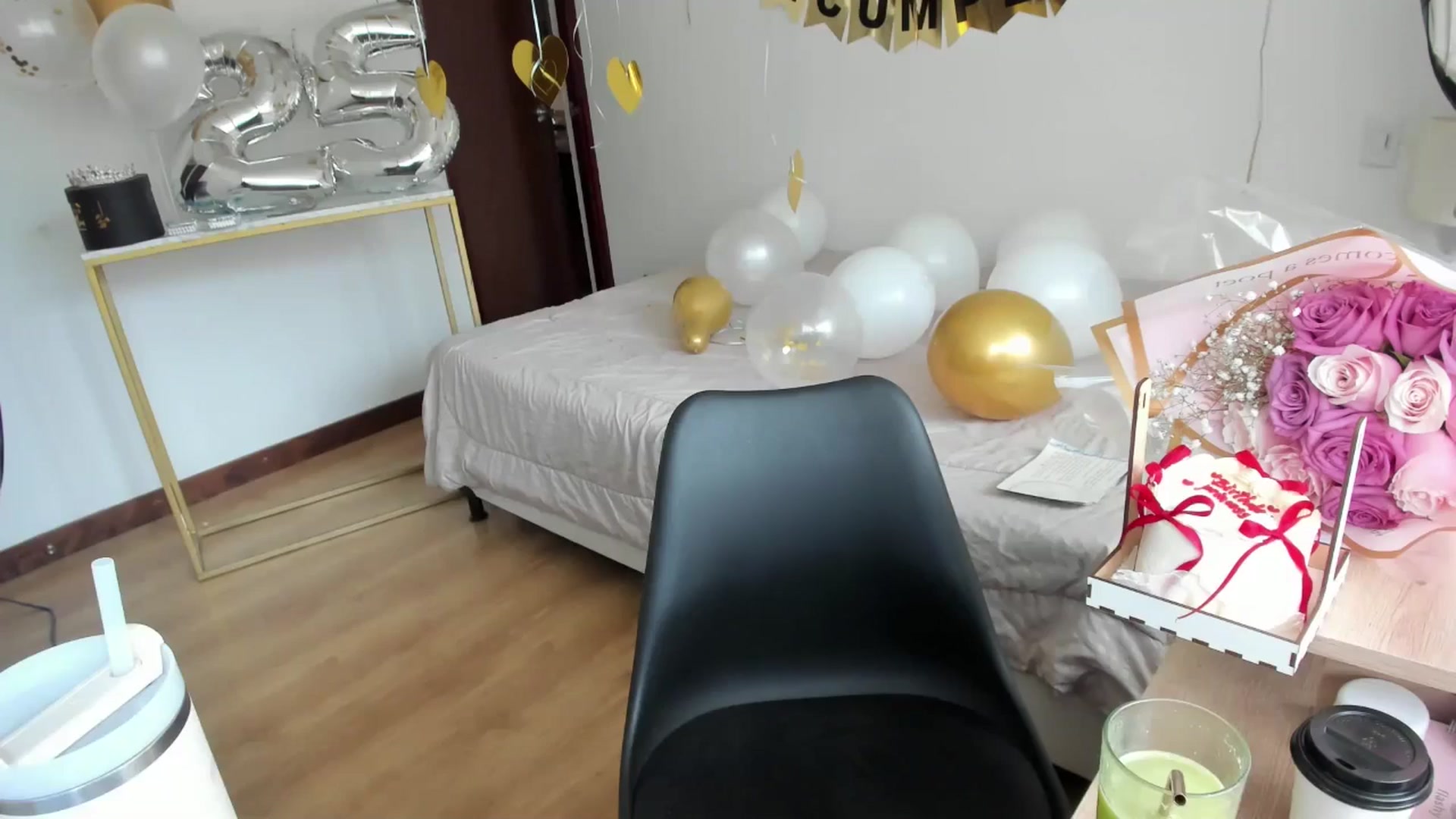 Gallery image thumbnail from Missabyy's myfreecams stream on, 11/14/2025, 17:23 image 6 of 20