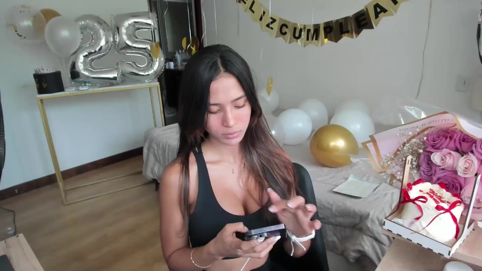 Gallery image thumbnail from Missabyy's myfreecams stream on, 11/14/2025, 18:57 image 5 of 20