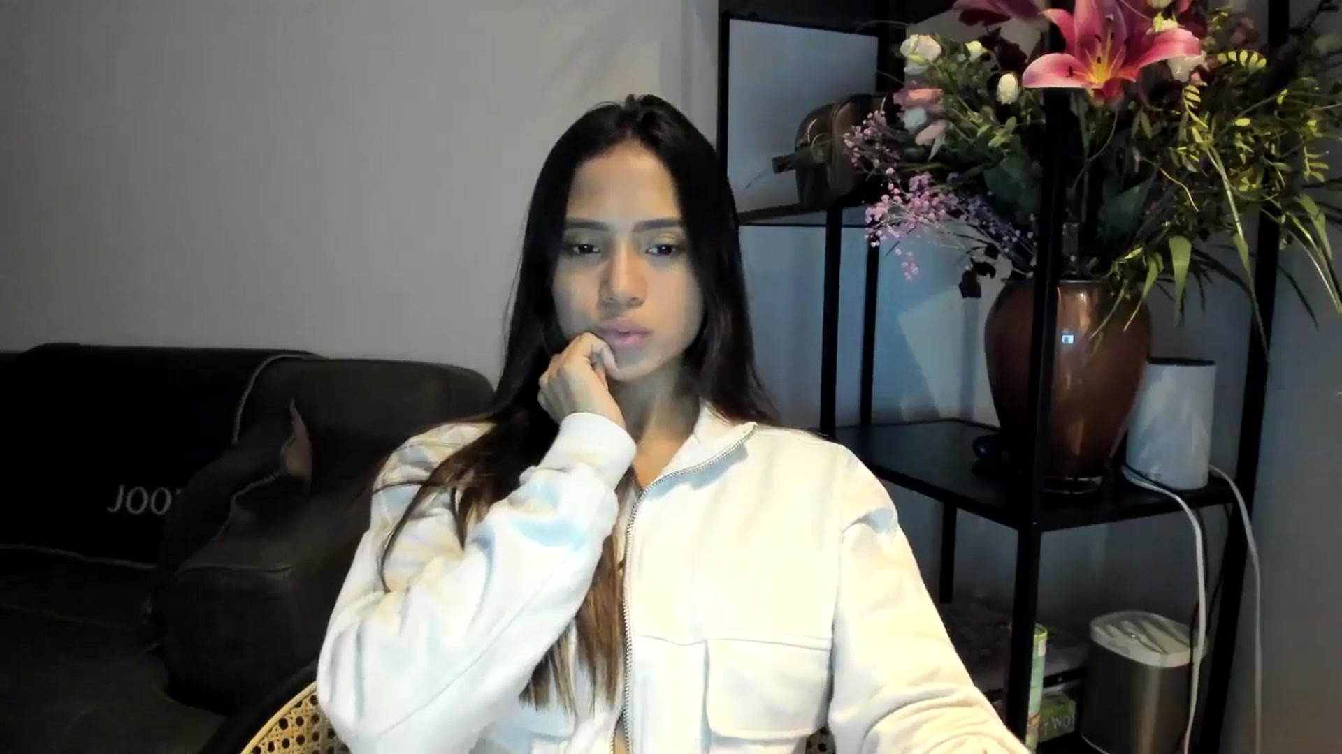 Gallery image thumbnail from Missabyy's myfreecams stream on, 12/05/2025, 16:10 image 5 of 20