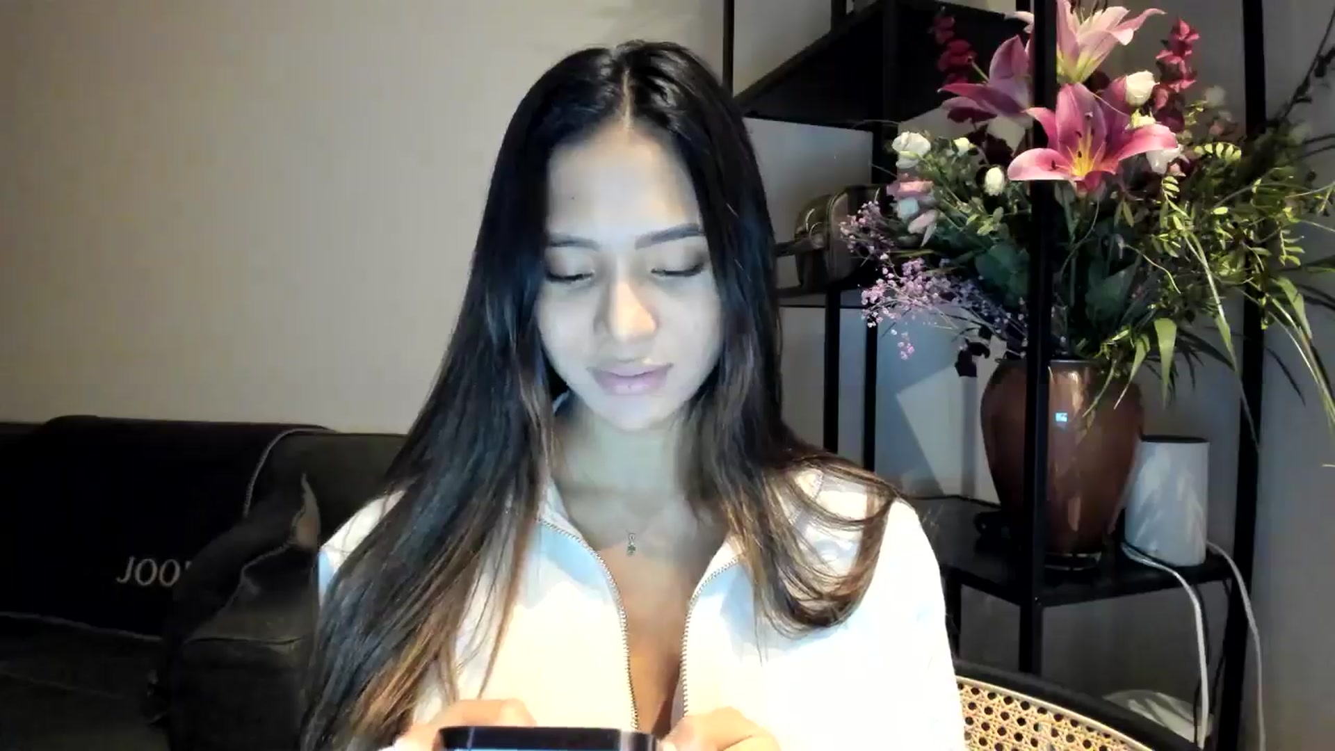 Gallery image thumbnail from Missabyy's myfreecams stream on, 12/05/2025, 16:10 image 20 of 20