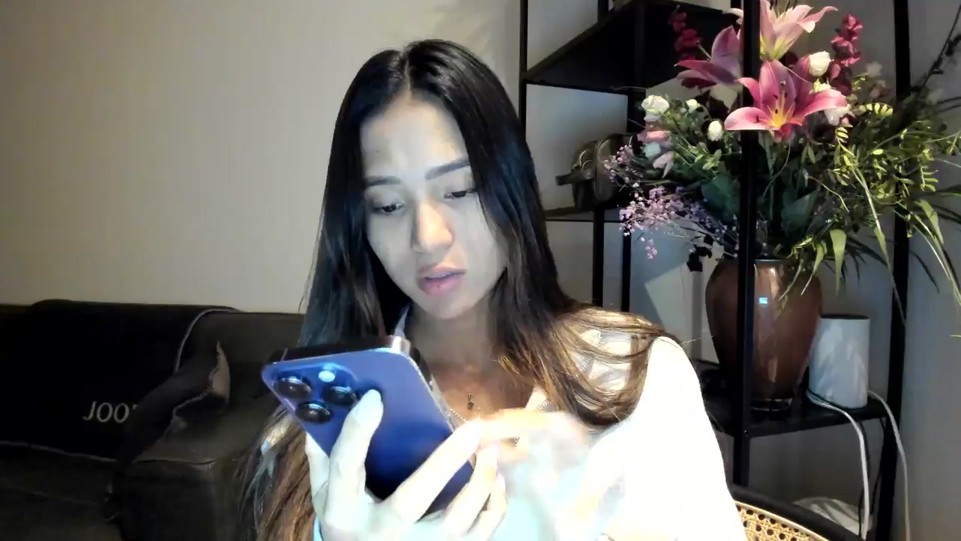 Gallery image thumbnail from Missabyy's myfreecams stream on, 12/05/2025, 16:10 image 18 of 20