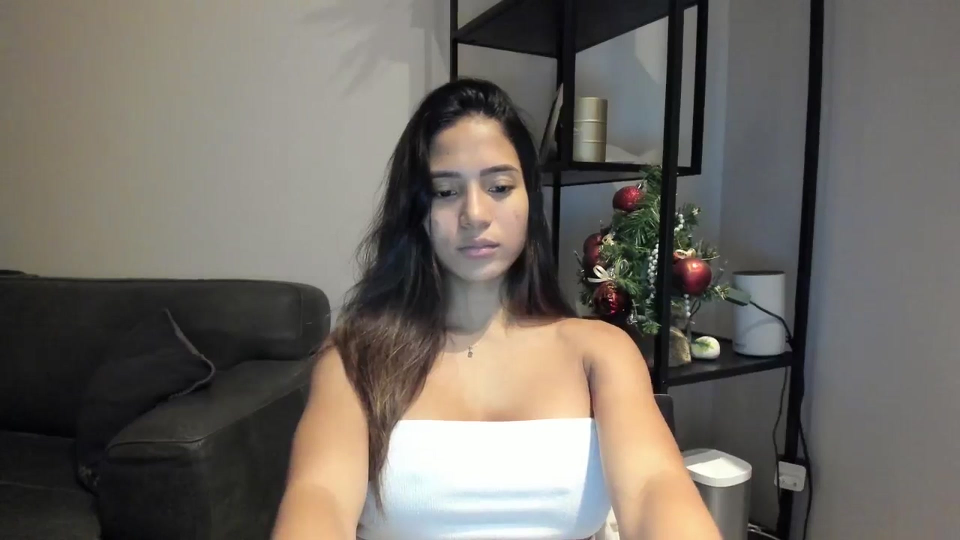 Gallery image thumbnail from Missabyy's myfreecams stream on, 12/19/2025, 16:33 image 12 of 20
