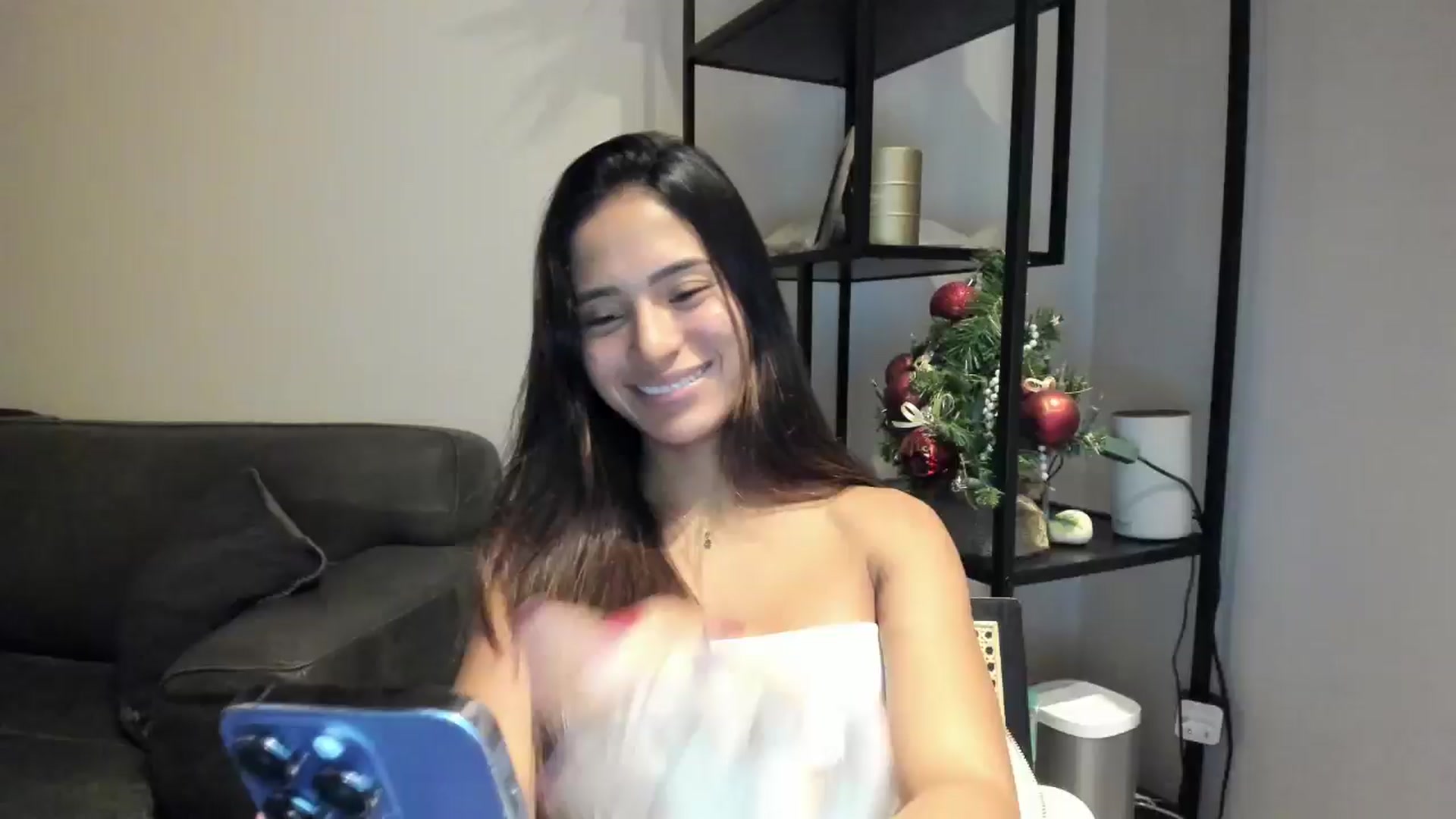 Gallery image thumbnail from Missabyy's myfreecams stream on, 12/19/2025, 16:33 image 18 of 20