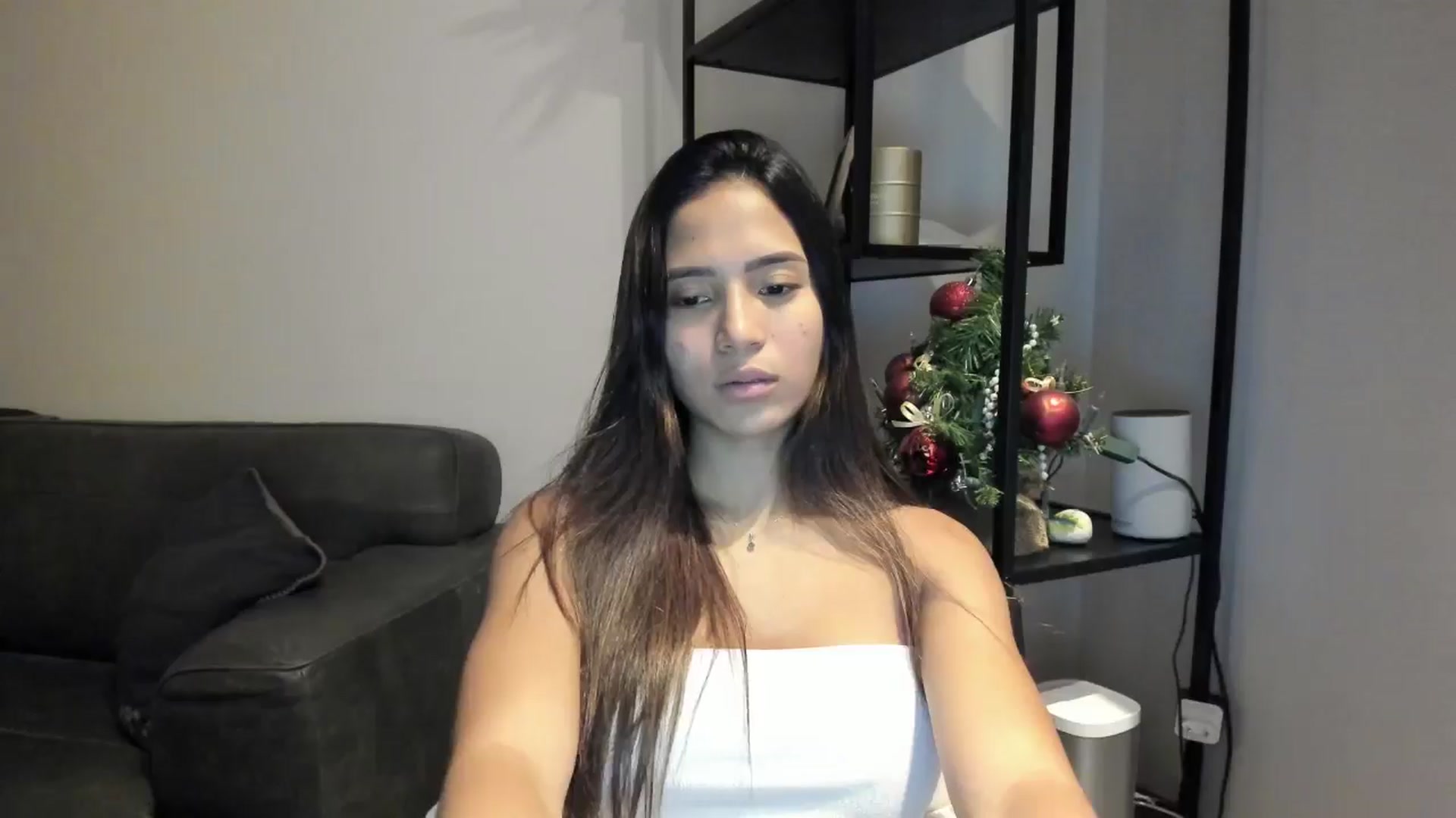 Gallery image thumbnail from Missabyy's myfreecams stream on, 12/19/2025, 16:33 image 19 of 20